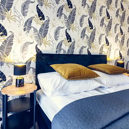 Apartment 6 Osobowy Z Jedna Sypialnia I Parkingiem Cicha 12 *