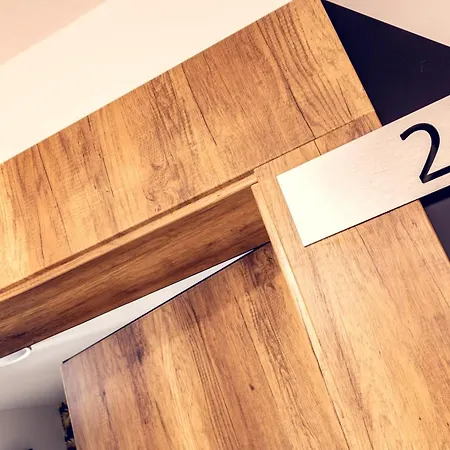 6 Osobowy Z Jedna Sypialnia I Parkingiem Cicha 12 * Krynica Zdroj